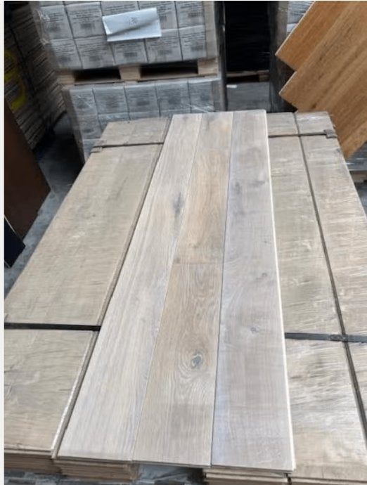 LE RESTE EST- VENTE ! 61 M2 ! PARQUET EN CHÊNE MULTICOLORE !, Enlèvement, Multi couleur