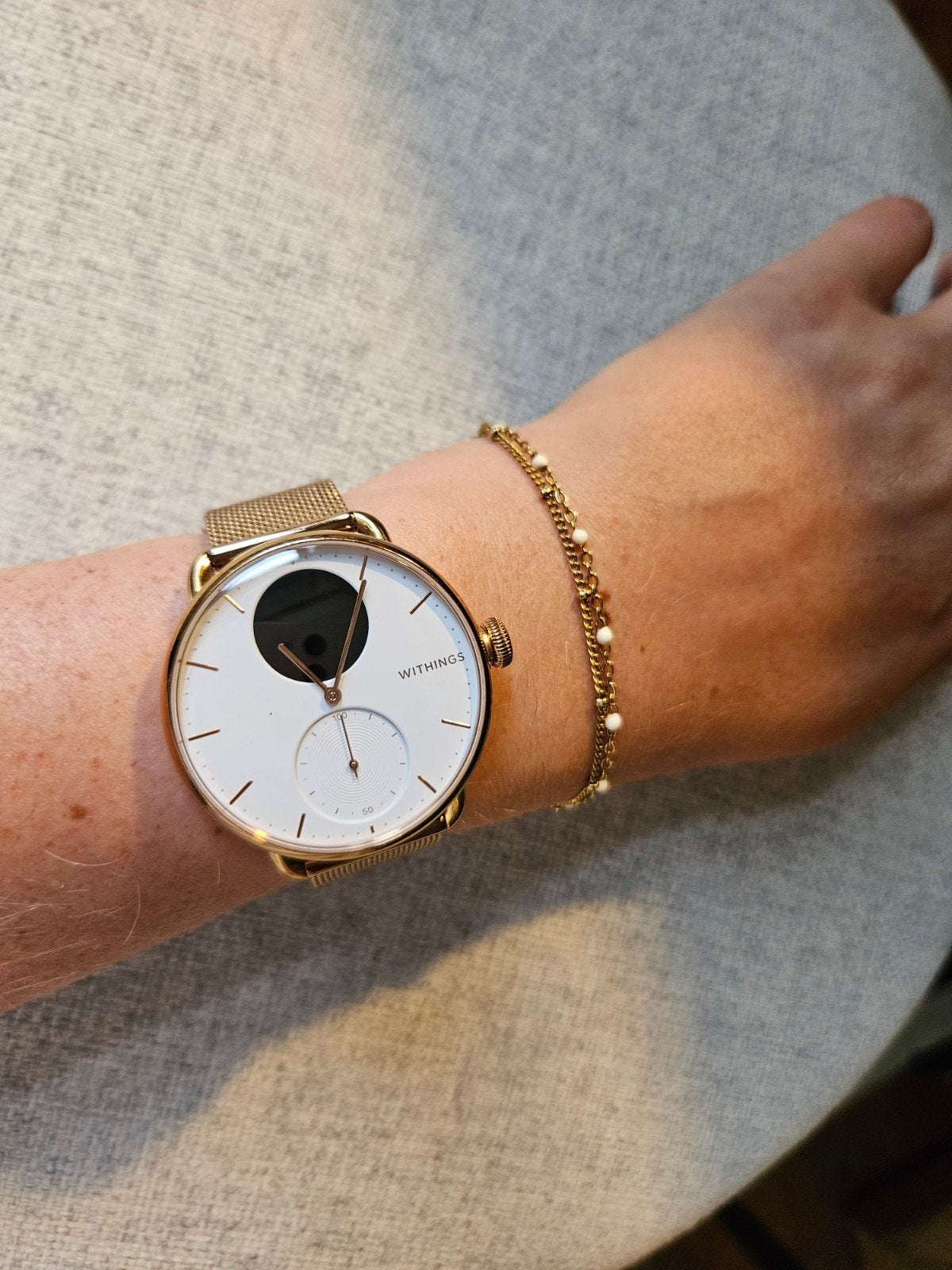 Withings Scanwatch 1 roségoud 38mm, Bijoux, Sacs & Beauté, Montres connectées, Enlèvement