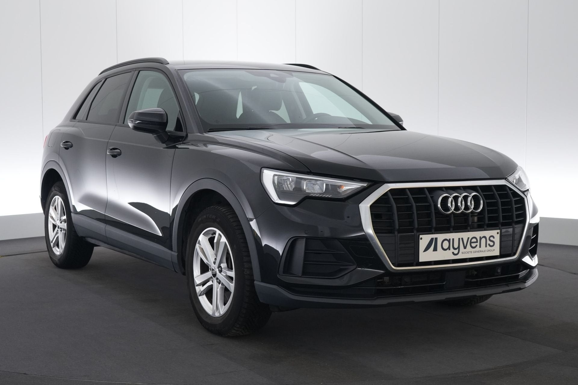 (2EWL410) AUDI Q3, 1395 cm³, Achat, Entreprise, Carnet d'entretien
