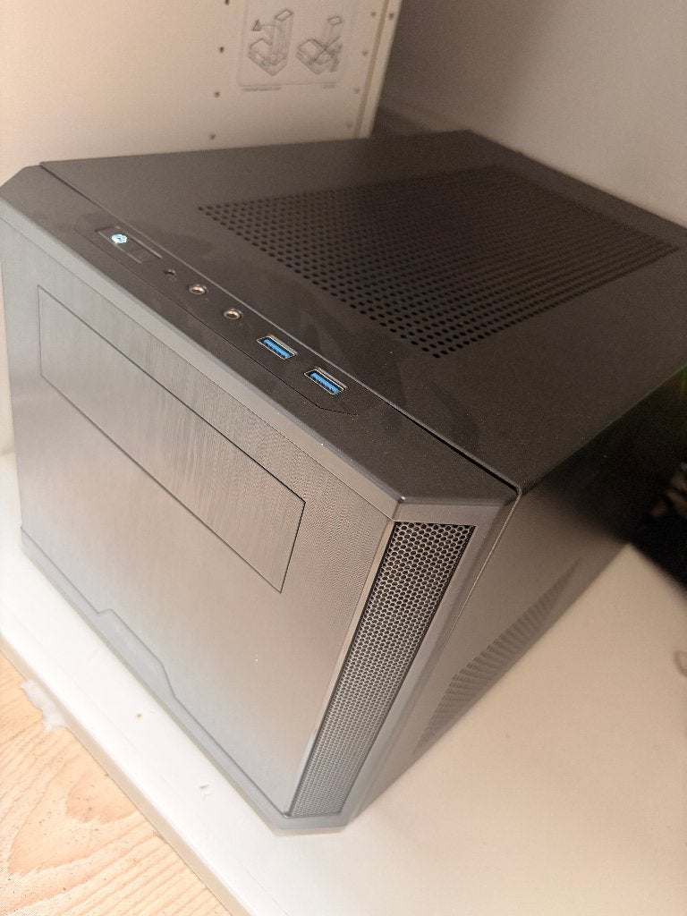 Sterke server/NAS Ryzen 5, 32GB RAM, 500GB SSD, 5.5TB RAID, Games en Spelcomputers, Games | Pc, Zo goed als nieuw, Ophalen