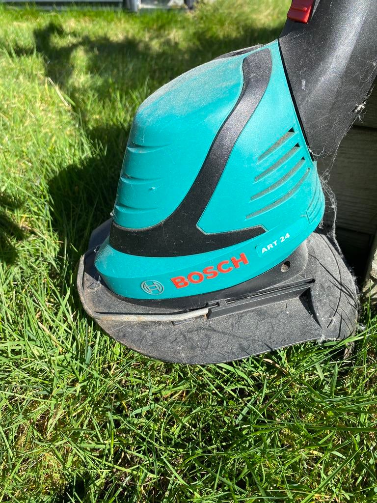 Bosch ART 24, Tuin en Terras, Ophalen, Gebruikt, Elektrische grasmaaier, Minder dan 30 cm
