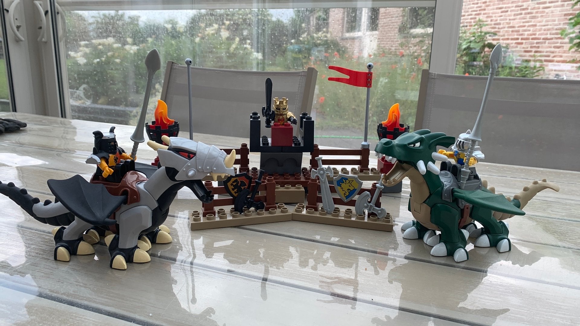 LEGO 7846 Dragon Tournament, Ophalen of Verzenden, Zo goed als nieuw, Duplo