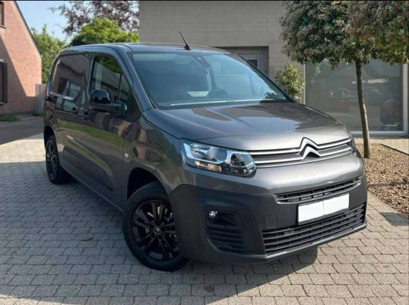 Citroën Berlingo 1.5BlueHdi—BTW AFTREKBAAR—AUTOMAAT, Autos, Argent ou Gris, Achat, 3 places, Carnet d'entretien