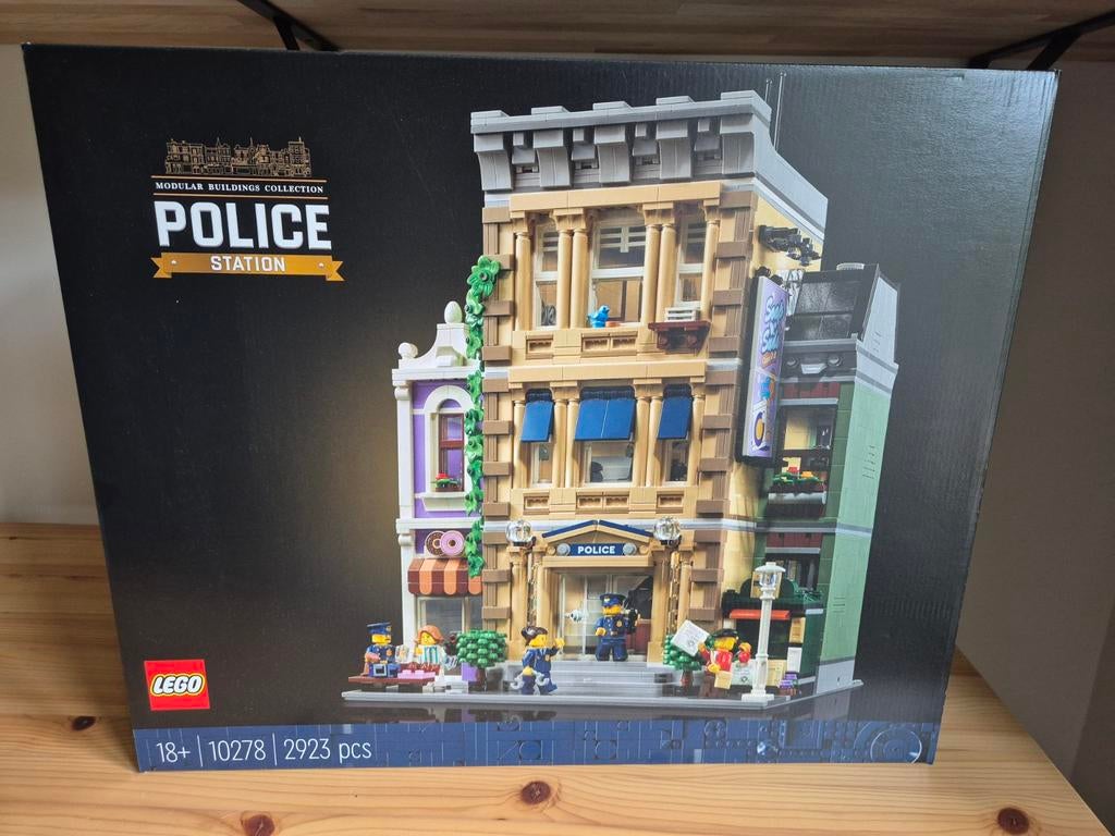 Lego icons 10278 politiekantoor, Kinderen en Baby's, Speelgoed | Duplo en Lego, Ophalen, Lego, Icons