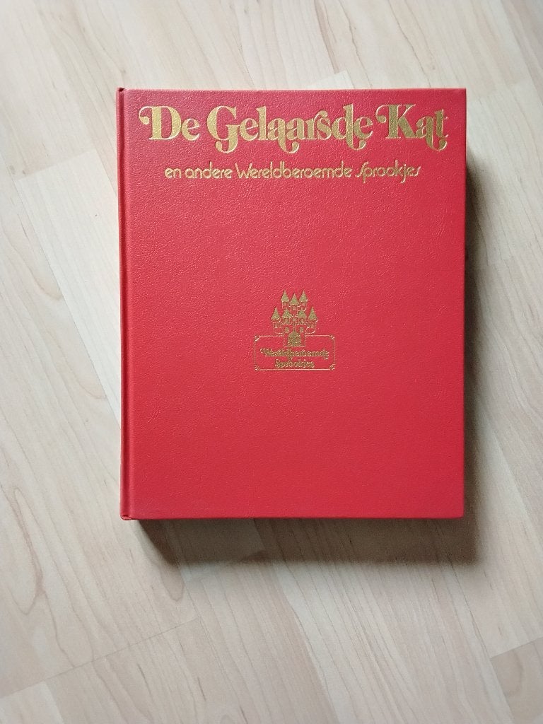Boek "De gelaarsde kat" en andere sprookjes, Ophalen, Gelezen