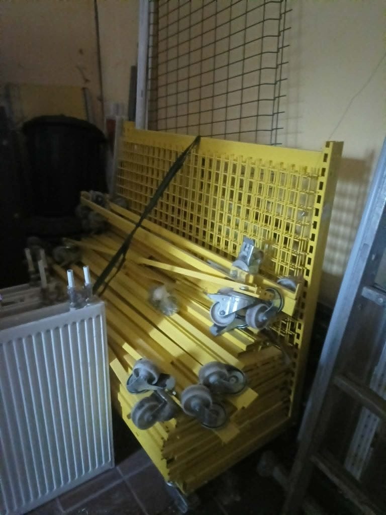 6 Étagères roulantes Tegometall pro – Charge lourde, Enlèvement, Utilisé, Métal, Étagère/rayonnage