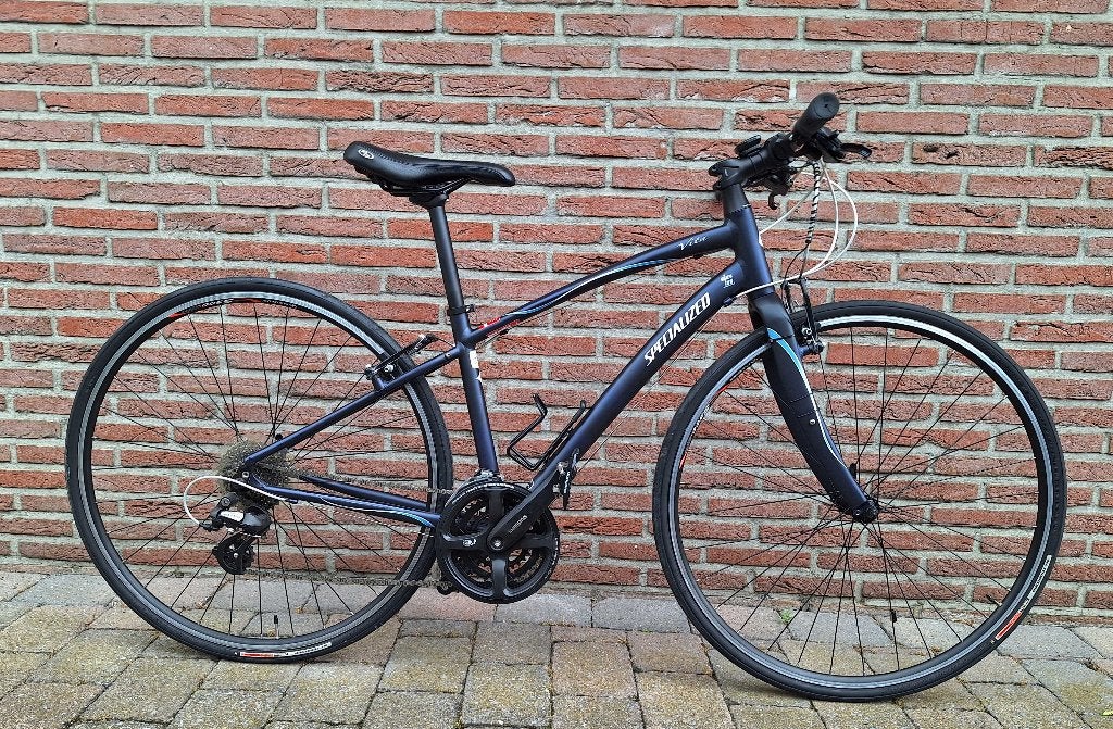 Sportfiets Specialized Vita in perfecte staat, Fietsen en Brommers, 26 inch, Velgrem, Aluminium, Minder dan 49 cm