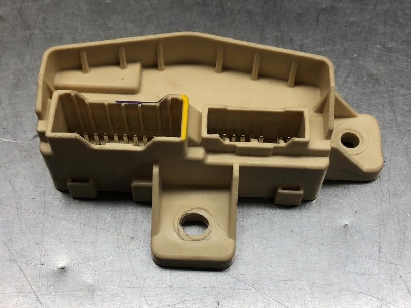 FUSIBLE Hyundai i30 Wagon (PDEF) (|91940G3050|), Hyundai Motor Deutschland GmbH, Kaiserleipromenade 5
63067  Offenbach am Main, DE