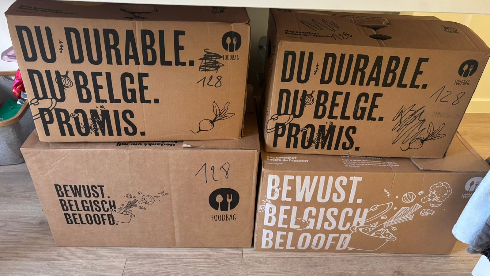 4 dozen met jongens kledij maat 128, Kinderen en Baby's, Ophalen, Gebruikt, Jongen