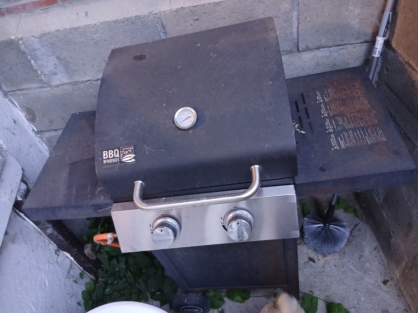 barbecue au gaz a vendre 20euro !!, Jardin & Terrasse, Enlèvement, Utilisé