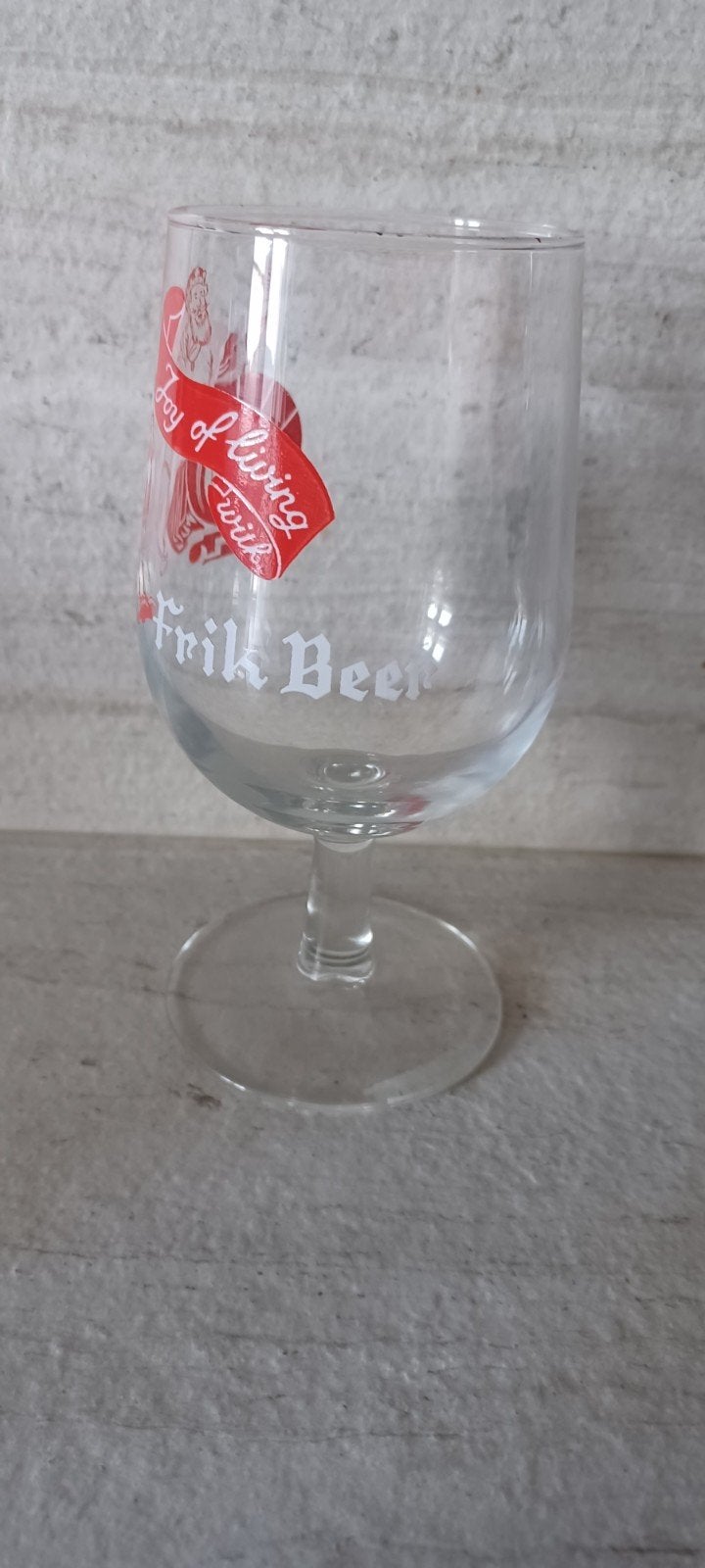 Glazen  Frik Beer Lauwe., Ophalen of Verzenden, Zo goed als nieuw, Bierglas