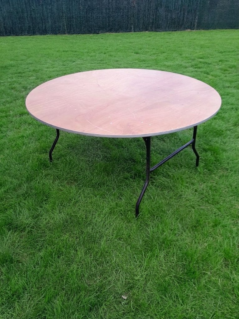 Ronde tafels (152 cm = 6-8 personen) te huur, Hobby en Vrije tijd, Ophalen