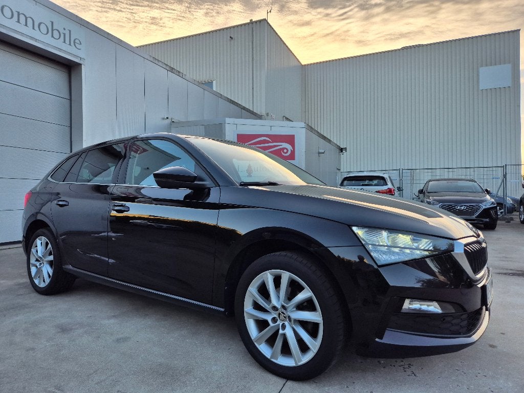 Skoda Scala 1.0 TSI / AUTOM. DSG-7 / 2023 !, Euro 6, Entreprise, Entretenue par le concessionnaire, Noir