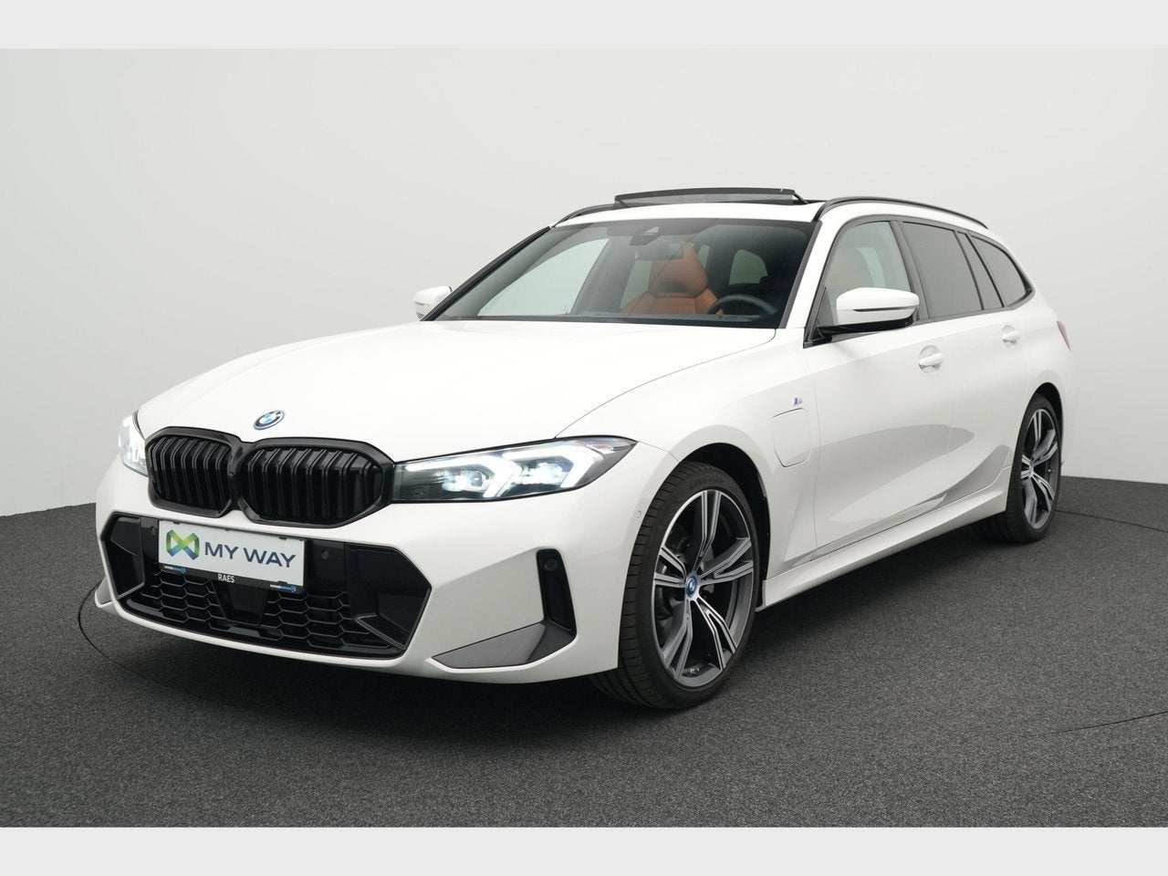 Bmw 3 SW PHEV (G21LCI) Touring 330eA PHEV, Autos, Achat, Assistance au freinage d'urgence, Break, Automatique