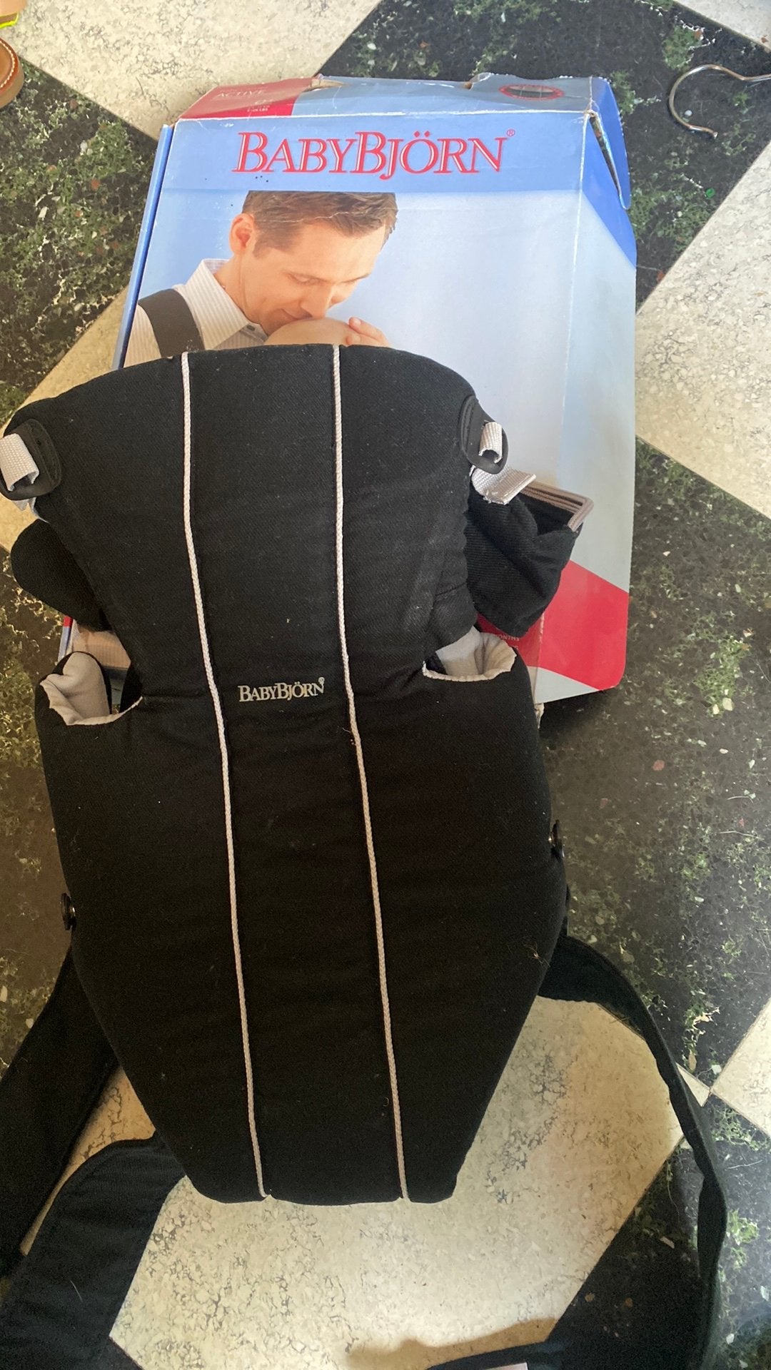 Babybjöen baby carrier 0+, Enfants & Bébés, Porte-bébés & Écharpe porte bébé, Enlèvement ou Envoi, Utilisé, Porte-bébé, Baby Björn