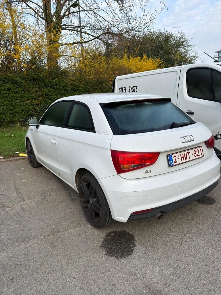 Audi A1 2016 automaat, A1, Zwart, Wit, Particulier