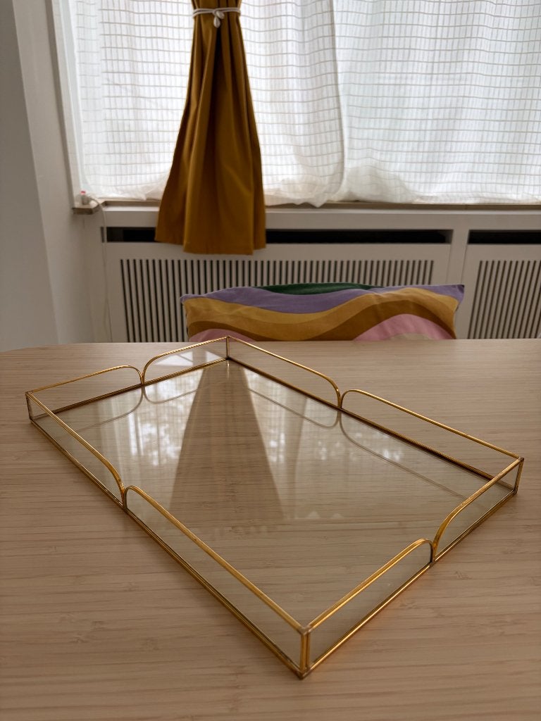 PLATEAU VERRE RECYCLABLE ET MÉTAL, Ophalen, Zo goed als nieuw, Glas, Dienblad