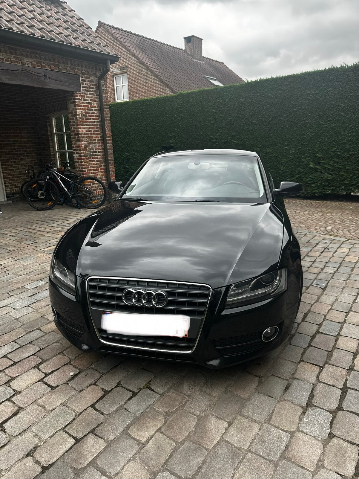 Audi A5 - 2.0TDI - 2009 - 296 000 km - 163 PK, Auto's, Voorwielaandrijving, Euro 5, Zwart, 4 cilinders