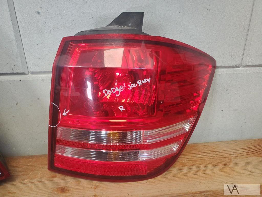 Dodge Journey / Fiat Freemont 2009 - 2015 achterlicht rechts, Autos : Pièces & Accessoires, Éclairage, Dodge, Utilisé, Enlèvement ou Envoi