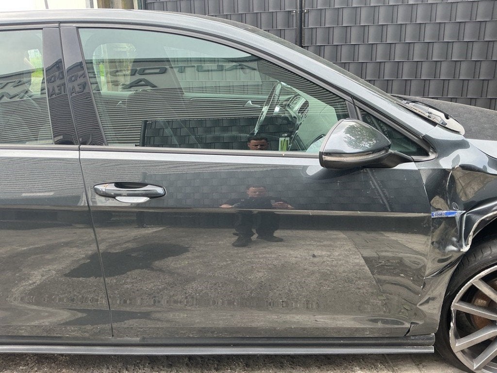 PORTE AVANT DROITE Golf VII (AUA) (|5G4831056AR|), Autos : Pièces & Accessoires, Volkswagen, Volkswagen AG, Utilisé, Kundenbetreuung@volkswagen.de
