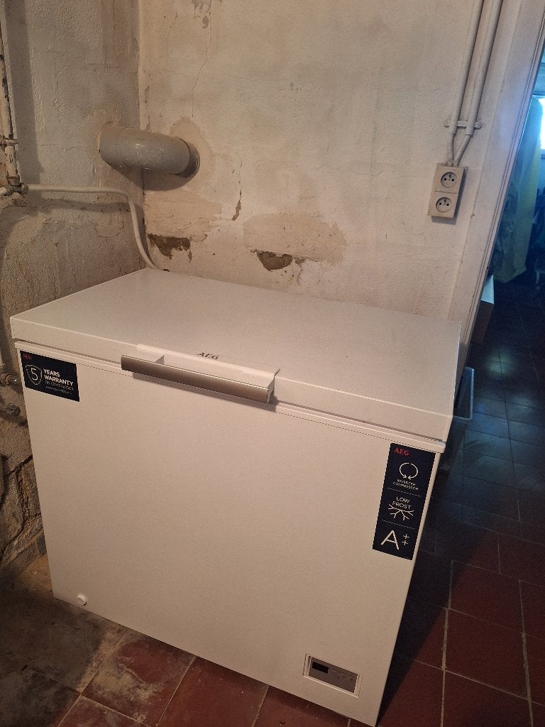 Congélateur coffre AEG A++ Low Frost, Electroménager, Congélateurs, Congélateur, Classe énergétique A ou plus économe, 90 cm ou plus