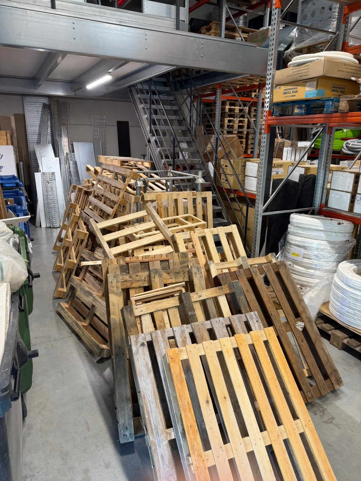 Gratis hout, Enlèvement