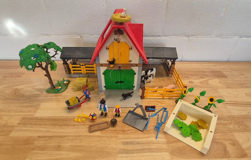 Playmobil 4490 Boerderij + boerenknecht met hond, Complete set, Overige typen, Ophalen of Verzenden, Zo goed als nieuw