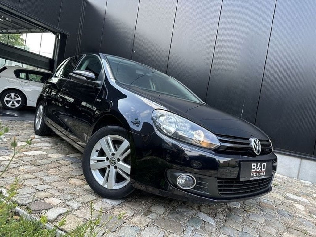 Volkswagen Golf 1.2 TSi  MATCH , mooie uitvoering,NWE D-Ket, Auto's, Volkswagen, Euro 5, 105 pk, Zwart, Zwart