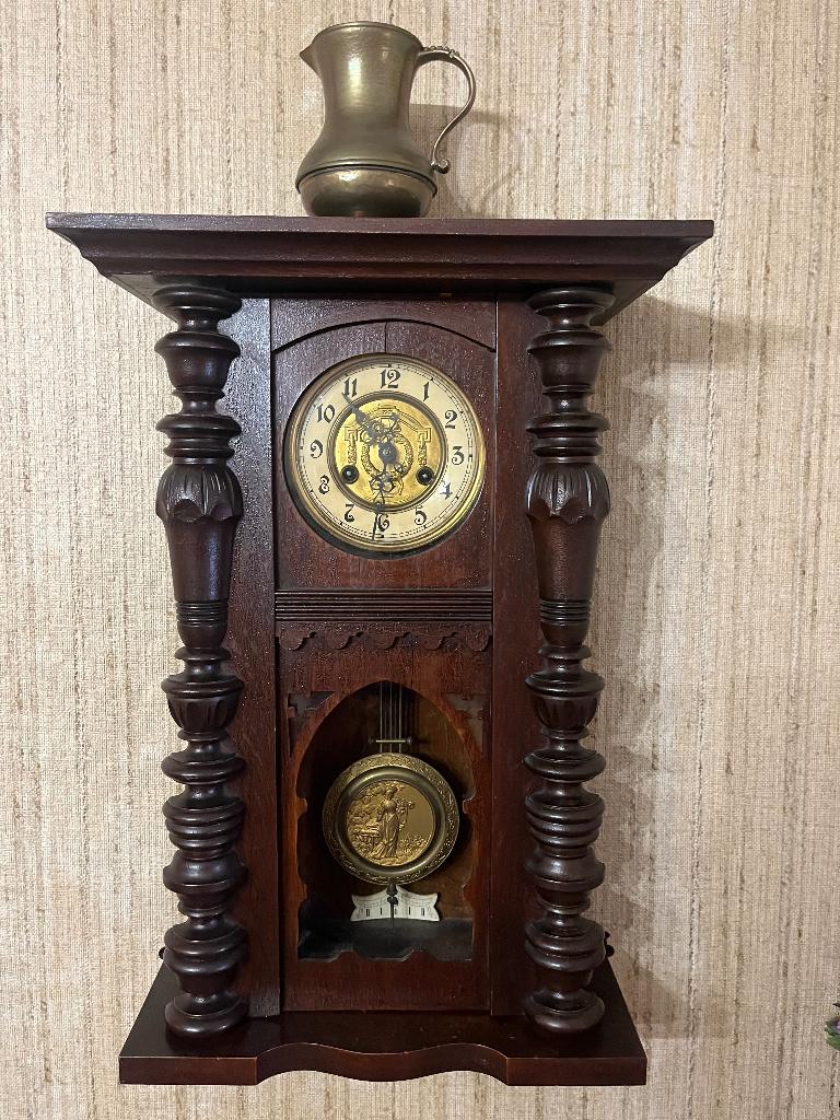 Ancien pendule en bois, Antiquités & Art, Enlèvement
