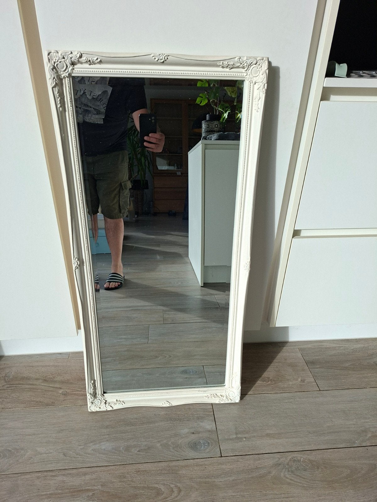 Spiegel met houten kader., Antiek en Kunst, Ophalen, Rechthoekig, Minder dan 50 cm, Minder dan 100 cm
