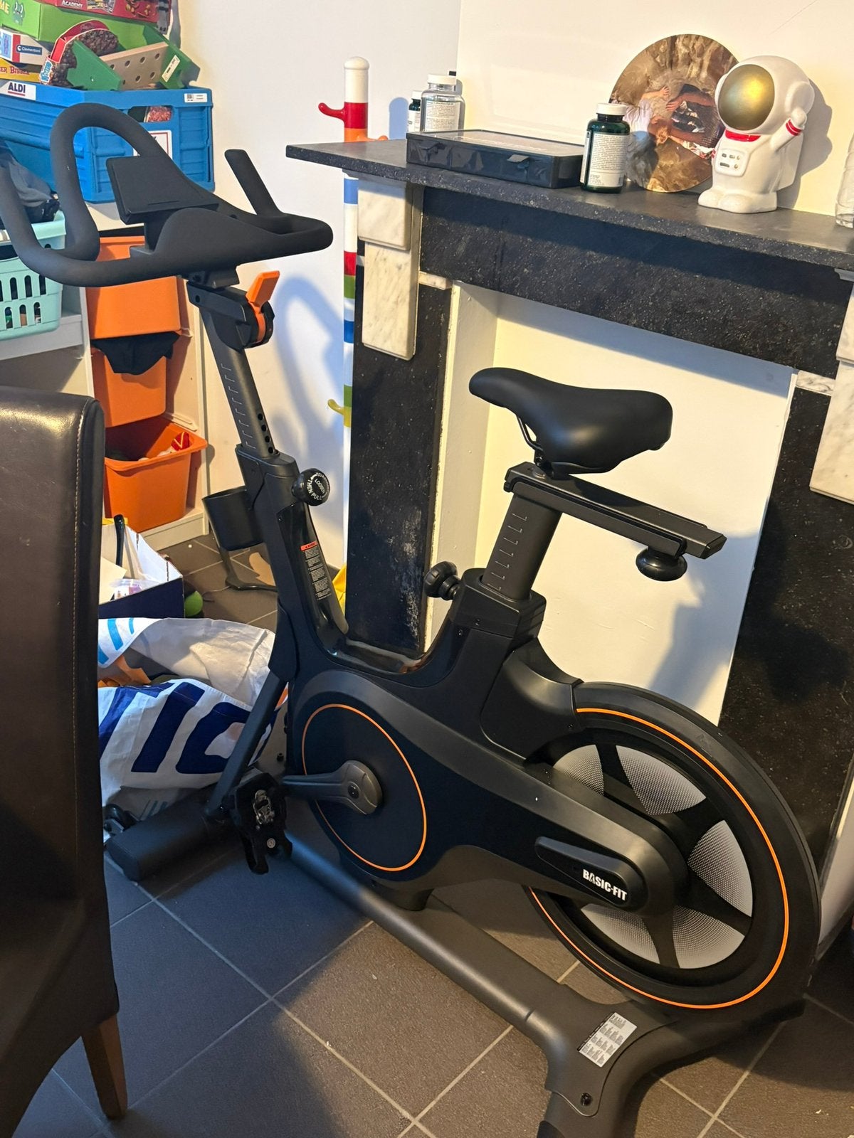 Basic fit spinningfiets nieuw, Ophalen, Zo goed als nieuw