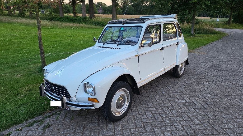 Citroen Dyane, zeer goede staat, nw koppeling en onderhoud, Auto's, Bluetooth, Overige kleuren, Cabriolet, Particulier
