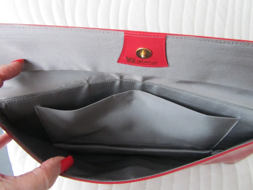 DELVAUX Sac pochette rouge vintage siglé, Envoi, Rouge