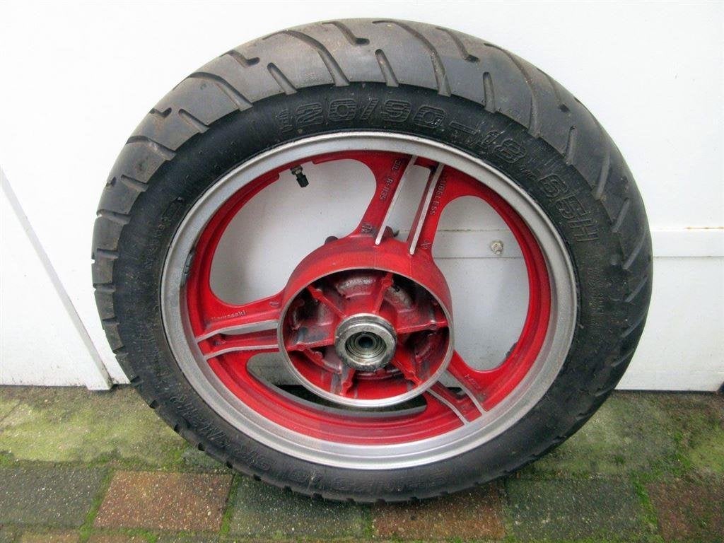 Kawasaki GPz750 achterwiel GPz 750 achter wiel velg Uni Trak, Enlèvement ou Envoi, Utilisé