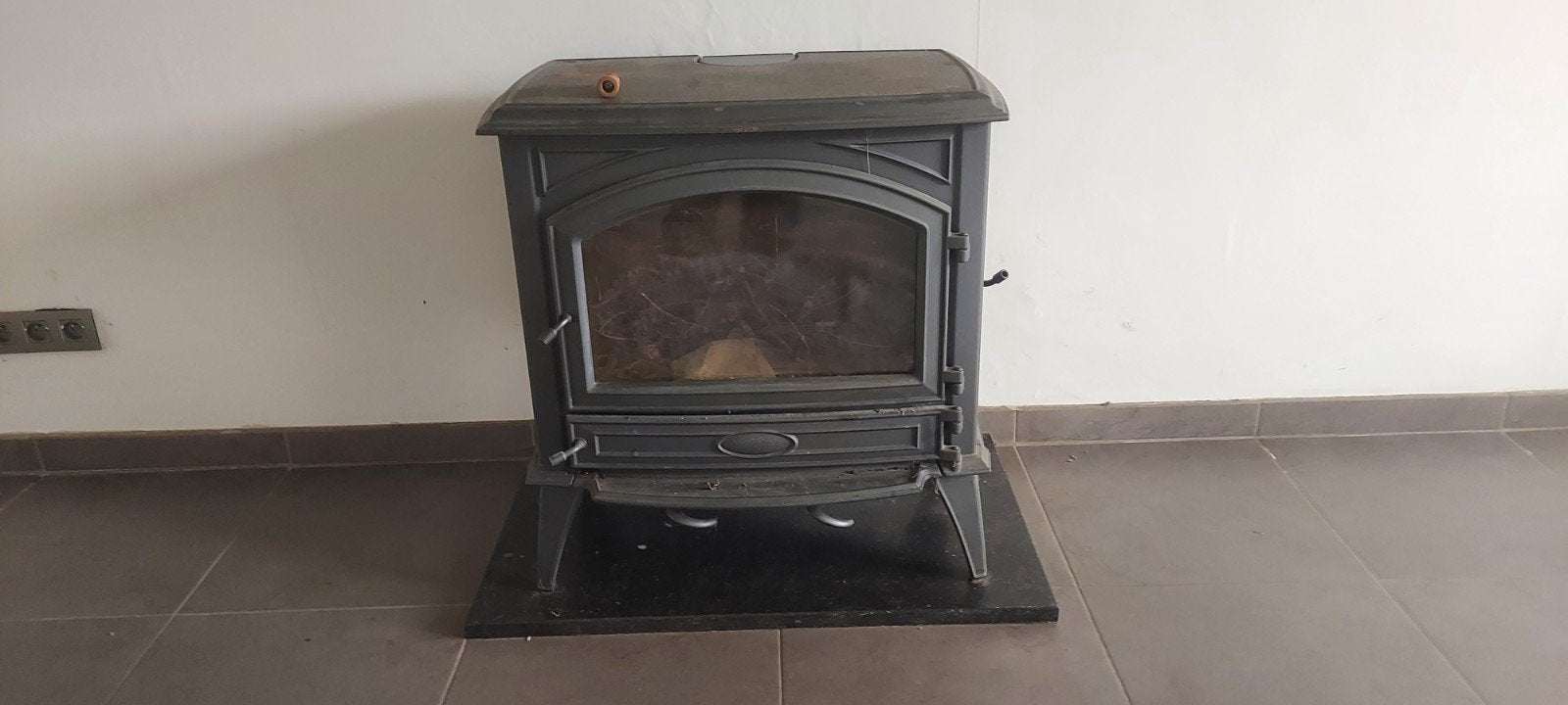 Dovre houtkachel, Ophalen, Houtkachel
