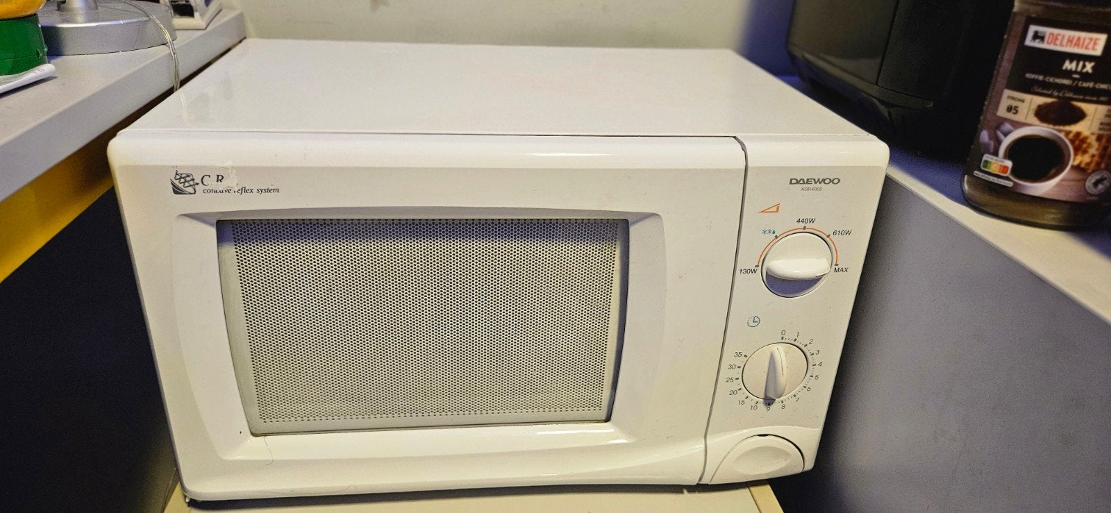 Daewoo Microwave Oven-Fully Working- Glass Turntable Include, Electroménager, Enlèvement ou Envoi