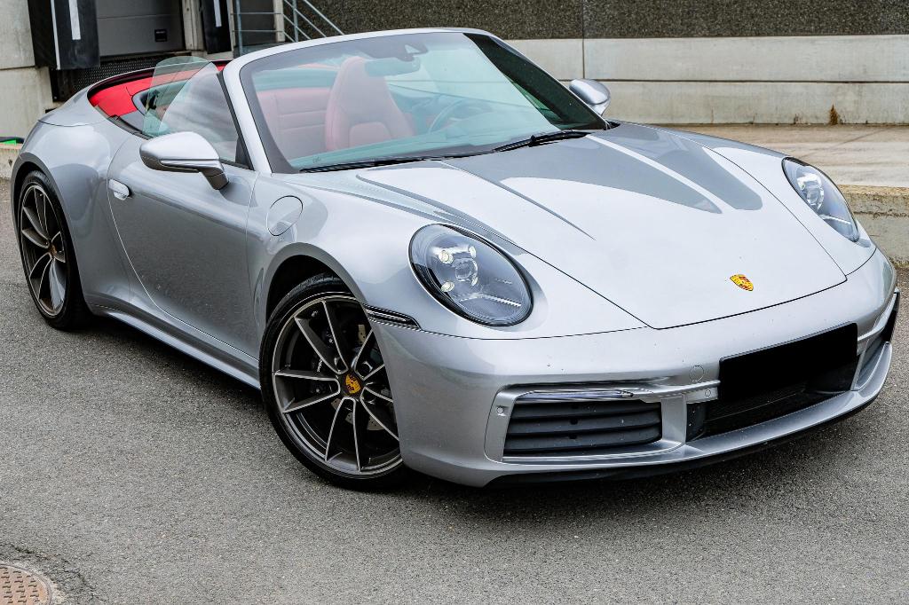 Porsche 911 Carrera 4 Cabriolet Sport Design 992, Autos, Cuir, Argent ou Gris, Achat, Alarme