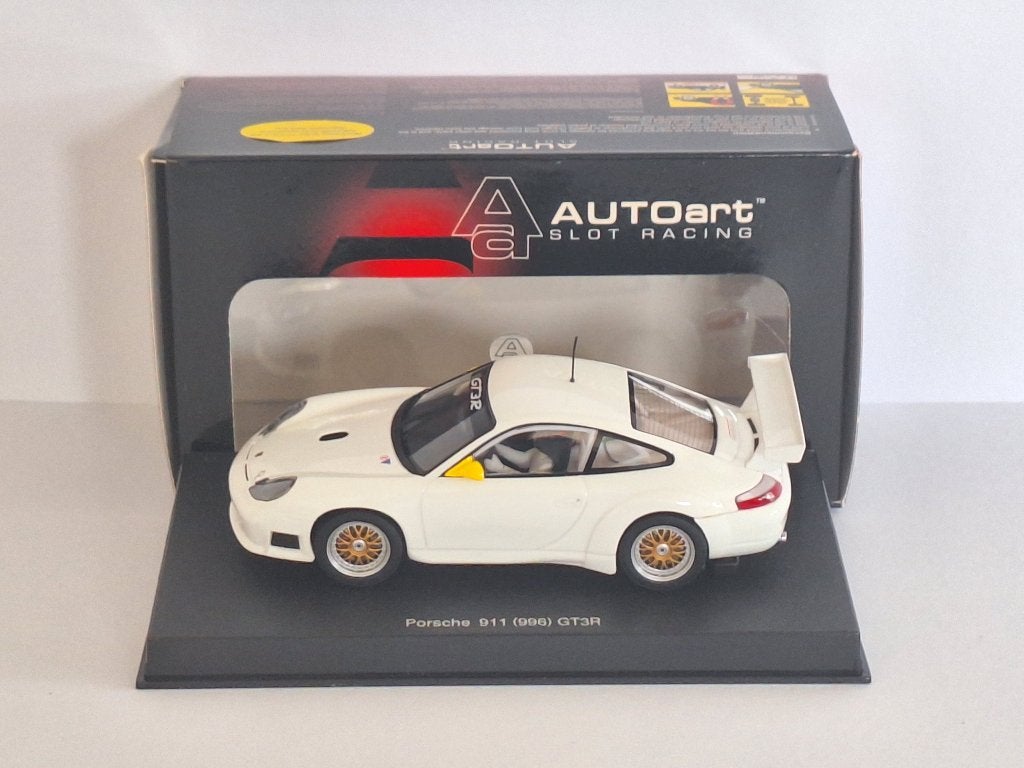 AUTOart Porsche Carrera Gt3R avec éclairage Ref Nr 13073, Neuf, Autres marques, Électrique, Circuit