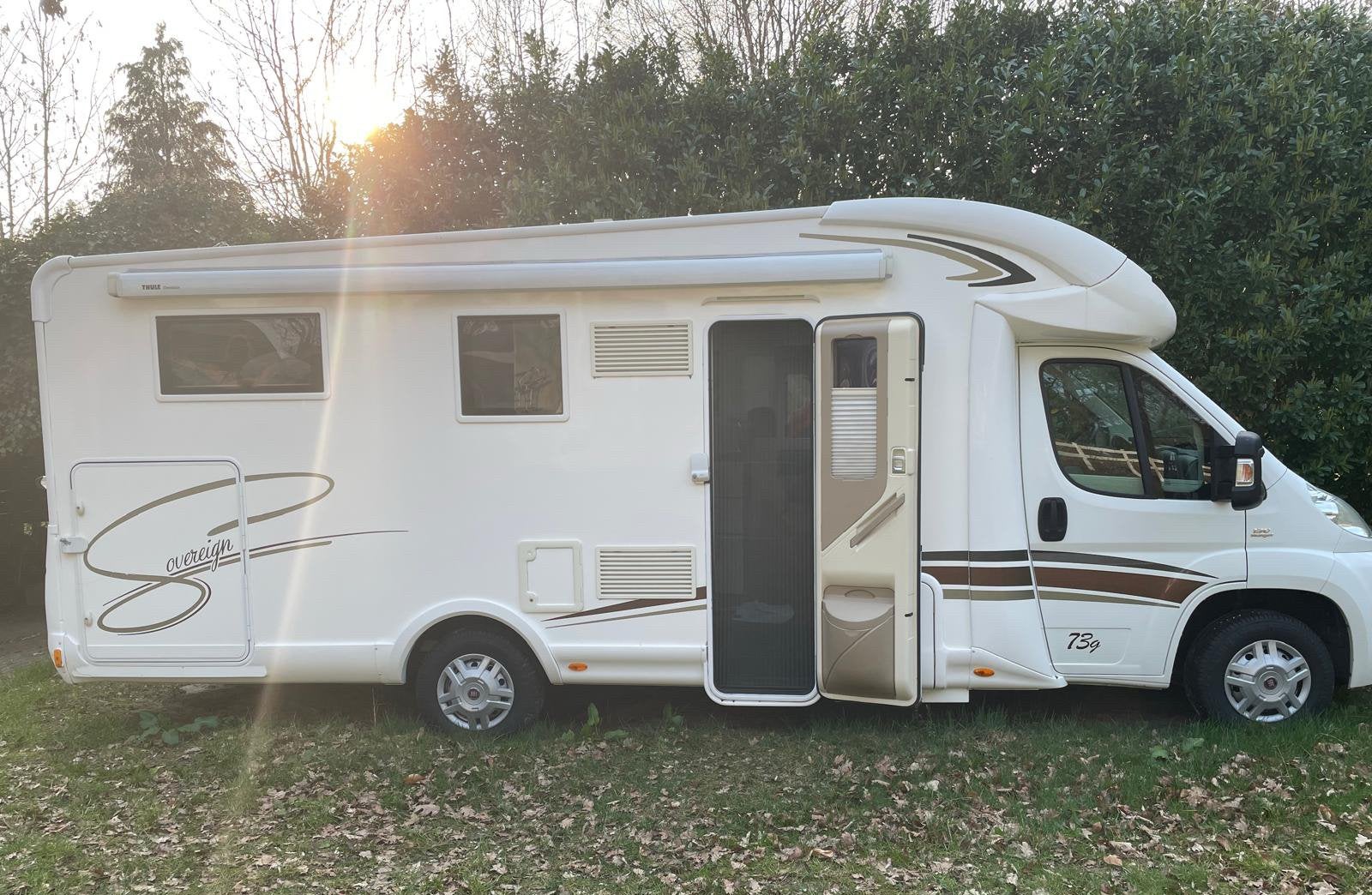 MC LOUIS MC4-73G, Caravanes & Camping, Antidémarrage, Jusqu'à 5, Toilette à cassette, Fiat