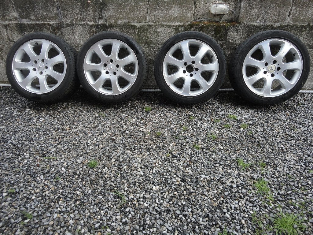 Jantes Mercedes, Autos : Pièces & Accessoires, Pneus et Jantes, Véhicule de tourisme, Pneus été, 17 pouces