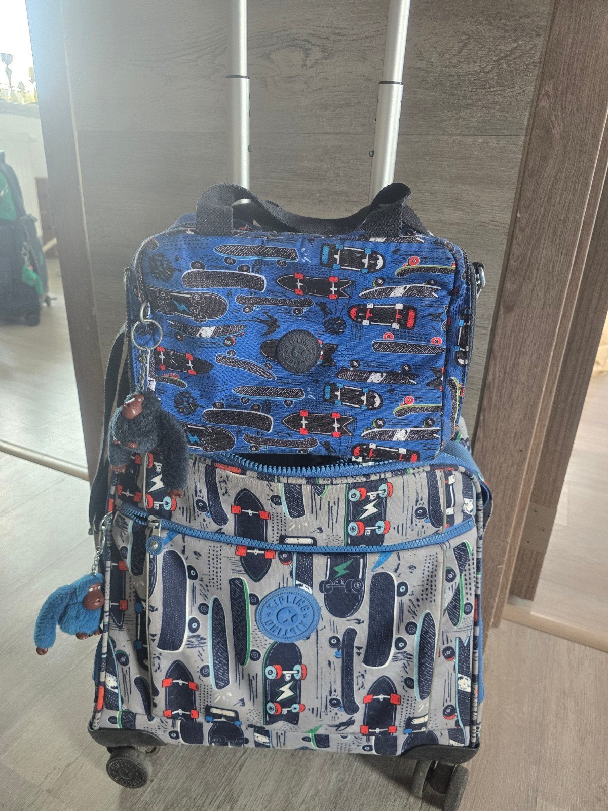 Cartable d'école à roulette Kipling + sac collation, Enlèvement, Bleu