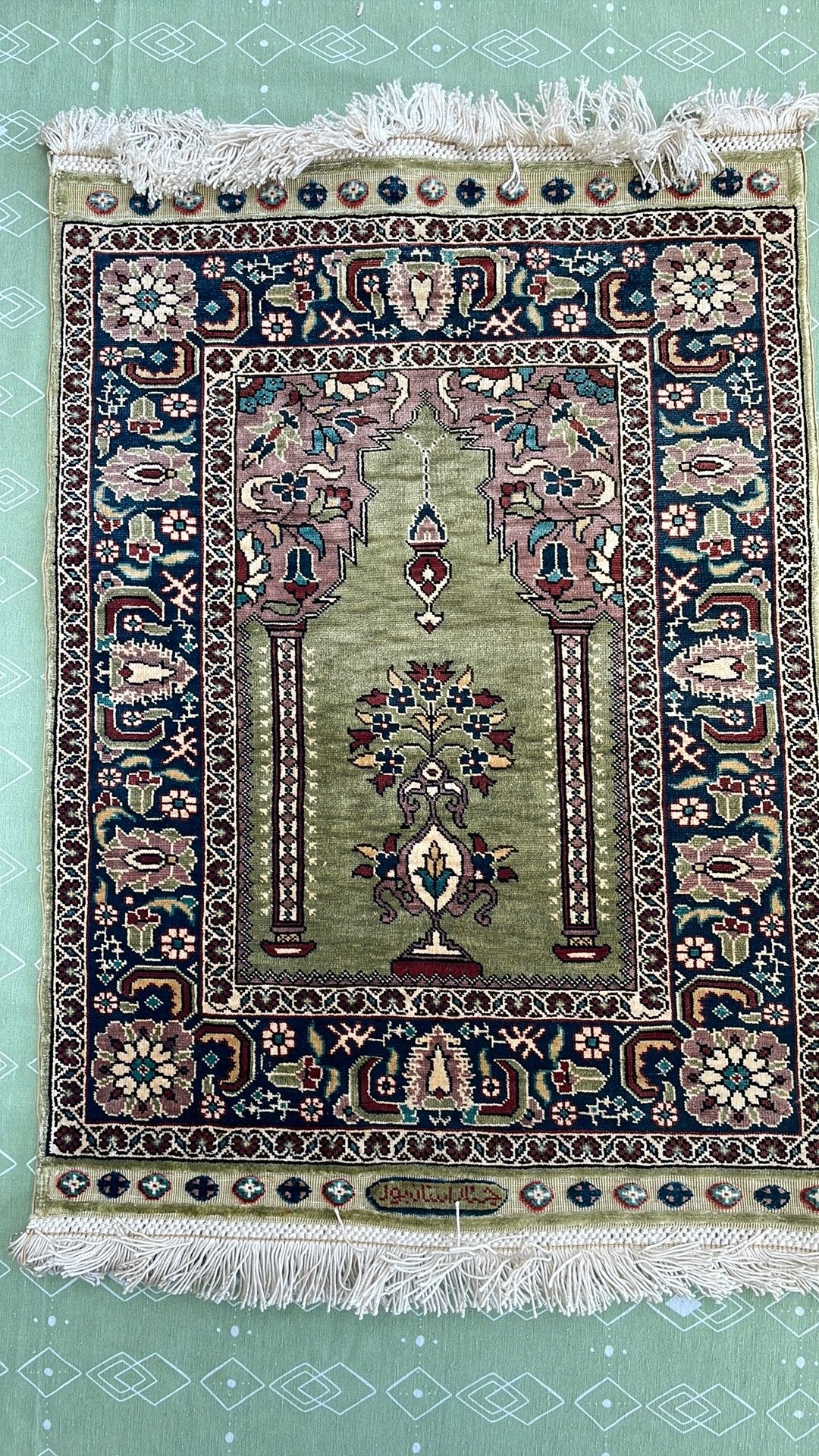 Hereke Ozipek, 50 à 100 cm, Comme neuf, Enlèvement, Rectangulaire
