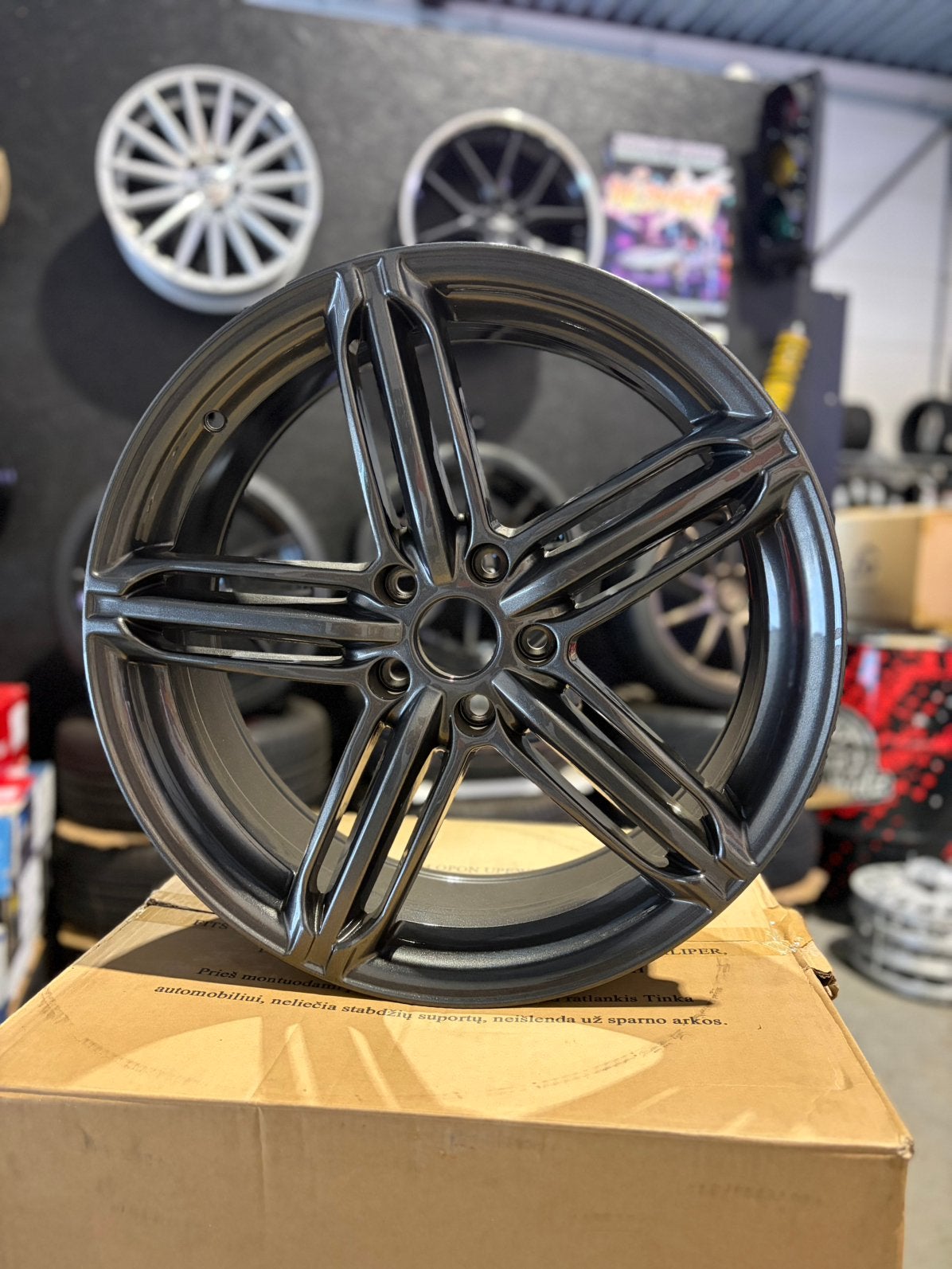 19” audi velgen custom poederlak, Enlèvement
