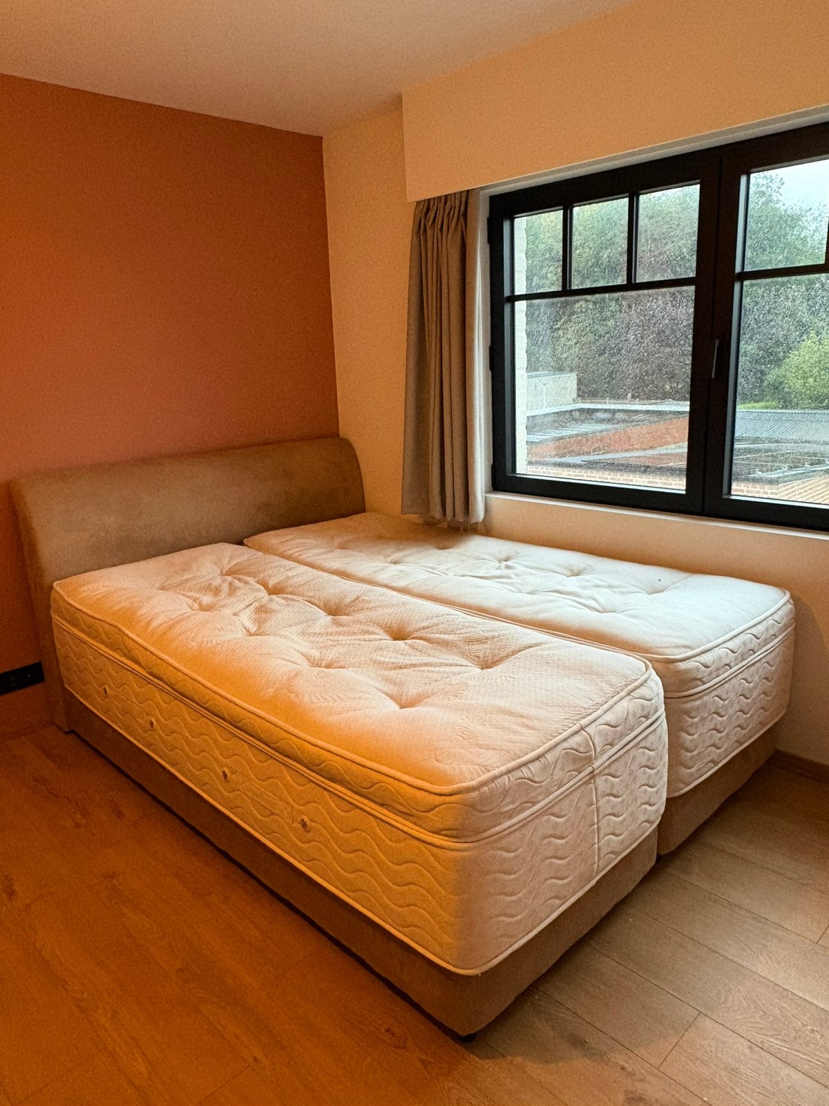 Boxspring 160 x 210, Maison & Meubles, Enlèvement, Comme neuf, Deux personnes