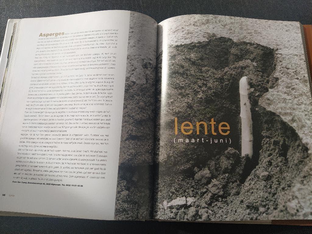 boek: uit de grond/Wouter Keersmaekers, Ophalen of Verzenden, Zo goed als nieuw
