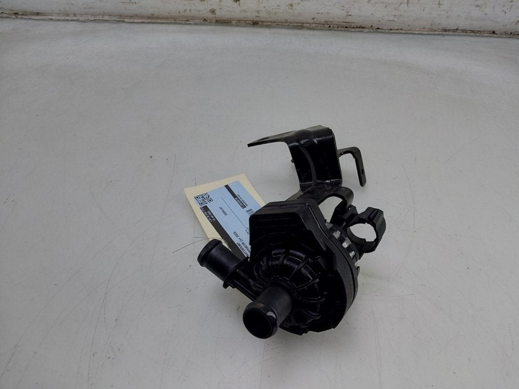 EXTRA WATERPOMP Volkswagen Transporter T6 (|7LA965567B|), Robert Bosch AG, Gebruikt, Volkswagen, Robert-Bosch-Allee 1
74232  Abstatt, DE