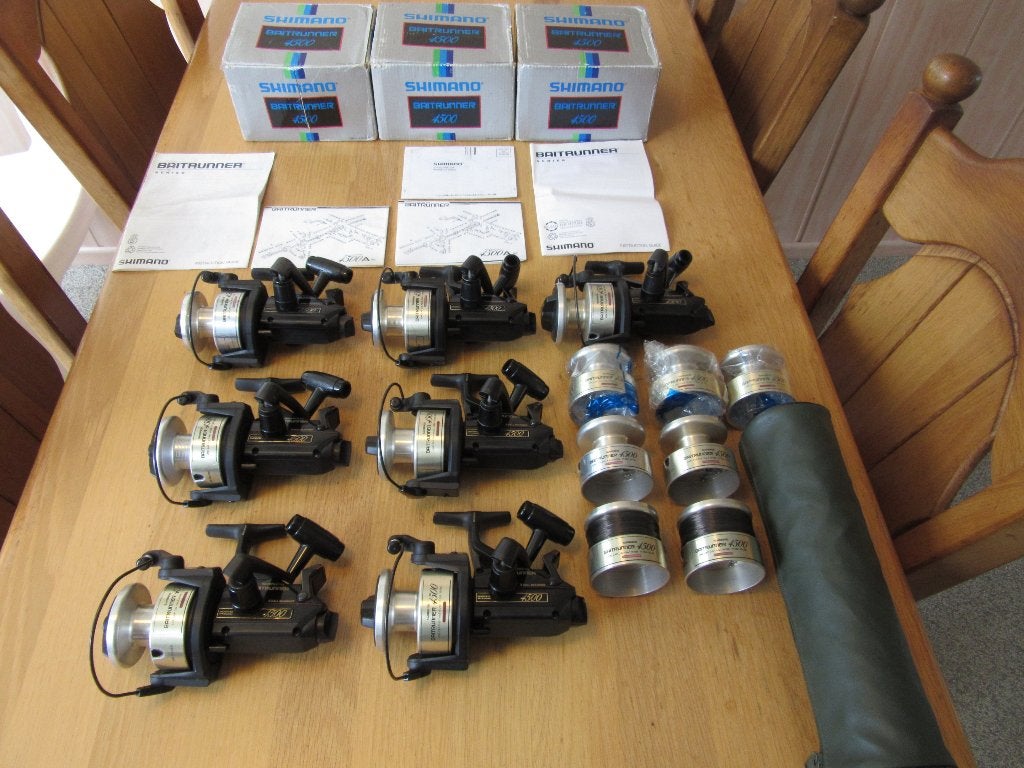 verzameling shimano 4500 molens met reserve spoelen, Ophalen of Verzenden, Zo goed als nieuw, Molen