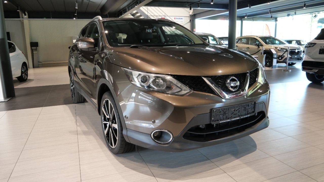Nissan QASHQAI QASHQAI 1.2 DIG BENZINE AUTOMAAT TEKNA, Auto's, Nissan, 4 deurs, Automatische klimaatregeling, Gebruikt, Bruin