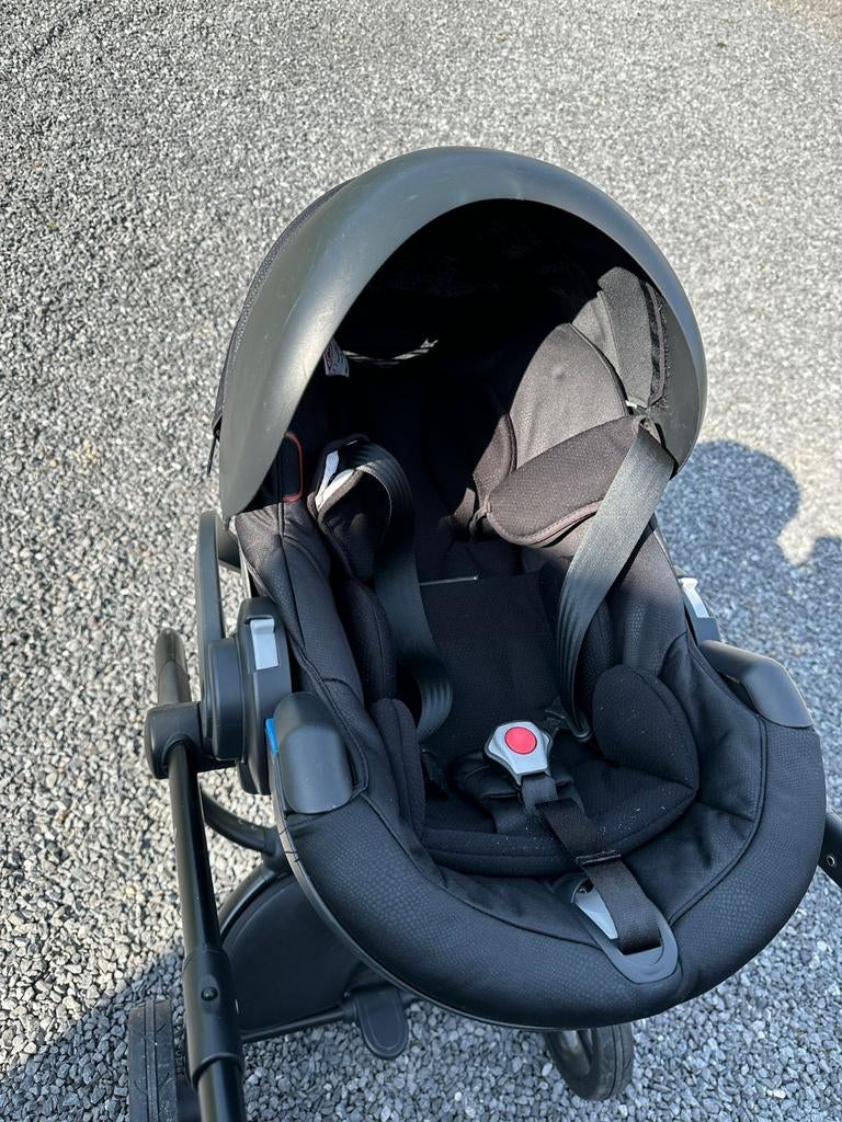 Kinderwagen Mima Xari, Ophalen