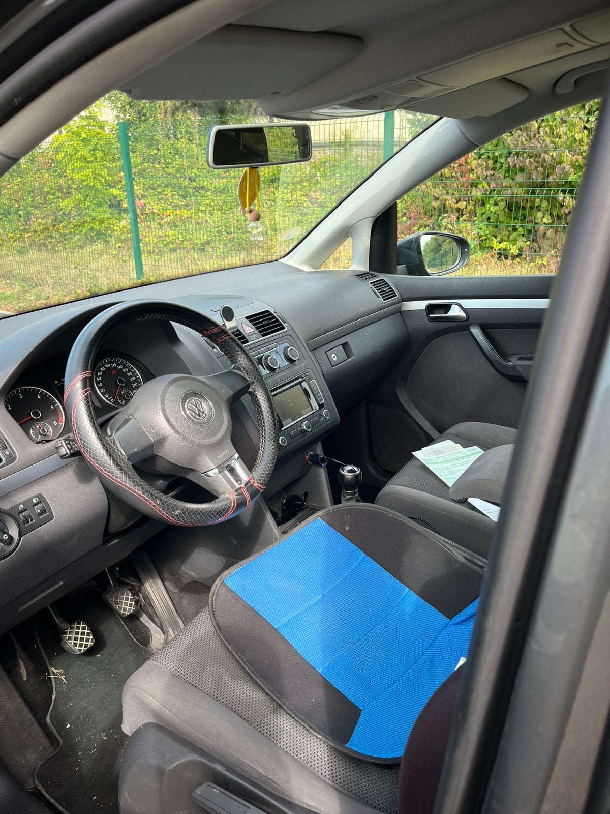 Vw Touran, Autos, Volkswagen, Achat, 7 places, Boîte manuelle, 5 portes